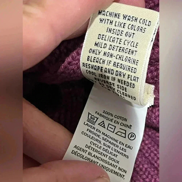 LL Bean Sweater Womens Small size Purple Magenta Cable Knit Fishermans Crew Neck - Picture 4 of 9